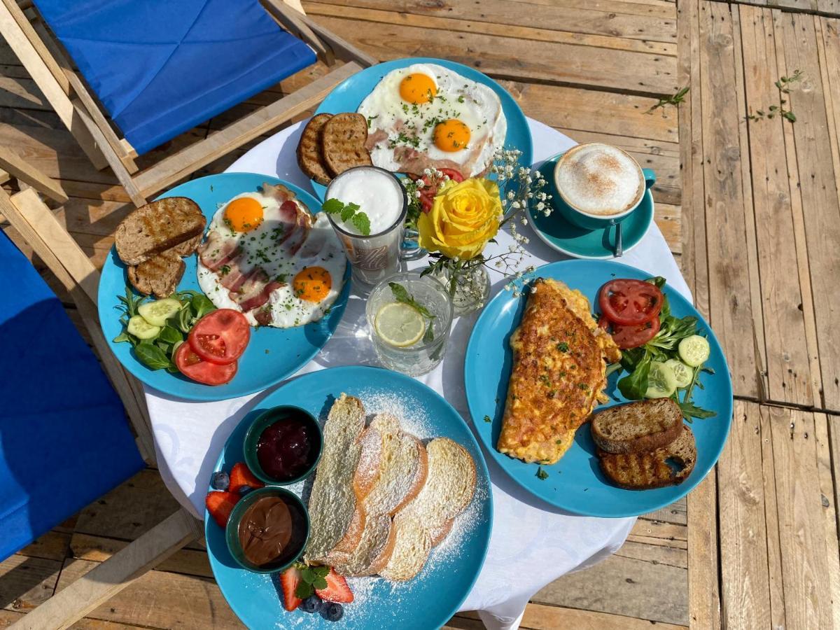Raketa Residence, Restaurant & Hotel Prievidza Dış mekan fotoğraf