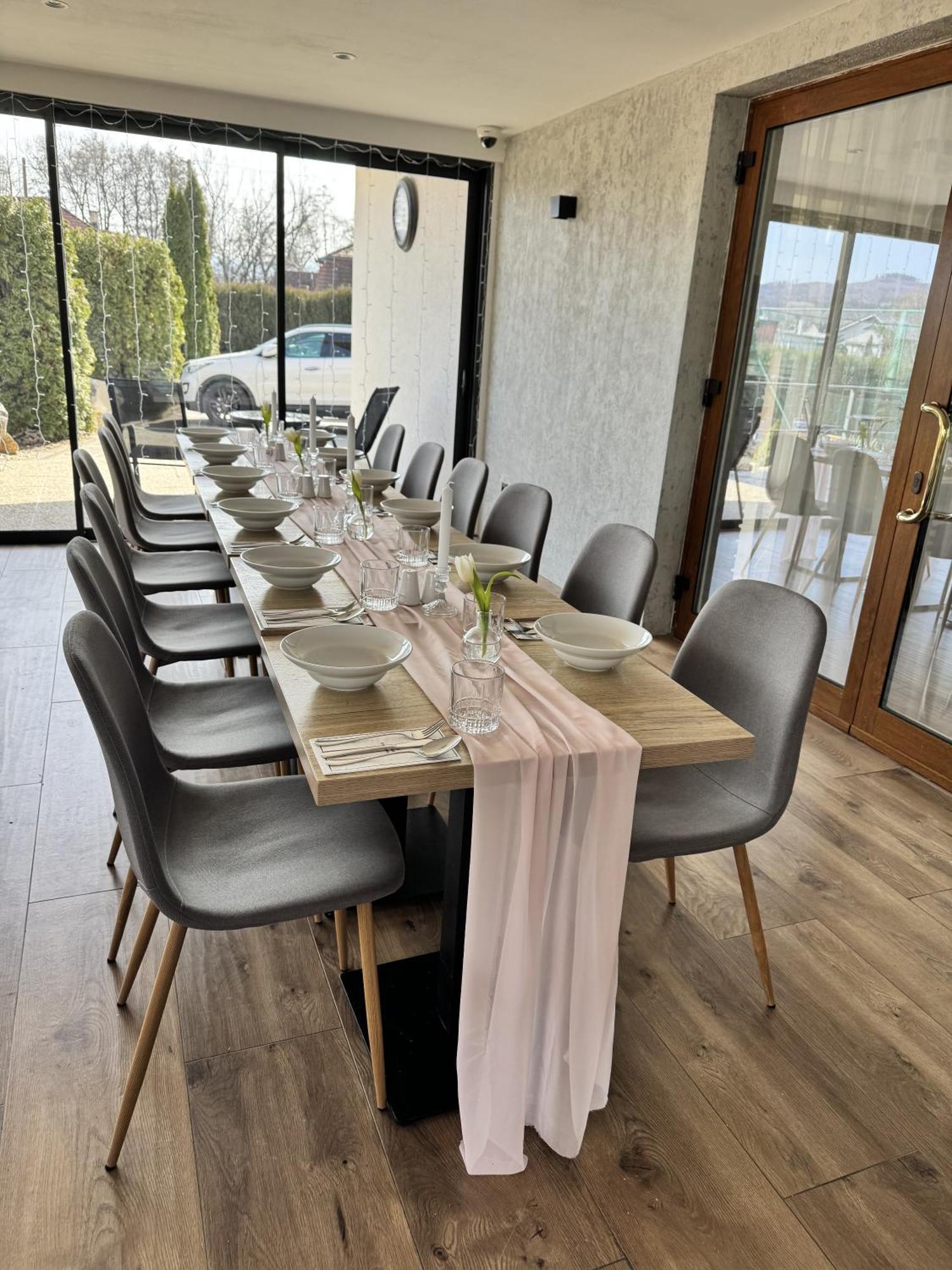Raketa Residence, Restaurant & Hotel Prievidza Dış mekan fotoğraf
